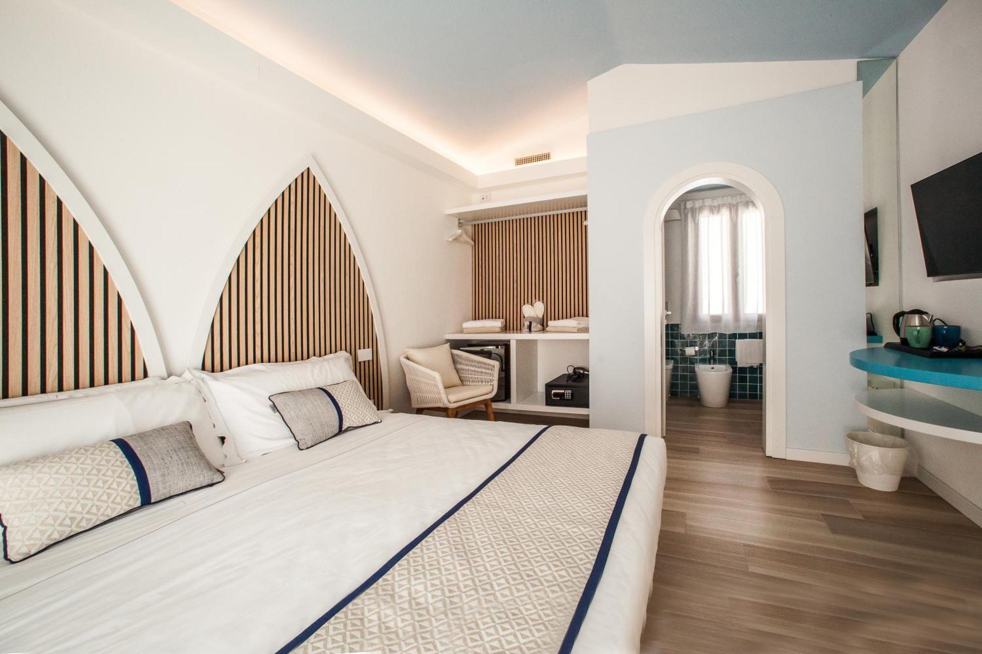Hotel New Barcavela سانتا مارغريتا دي المظهر الخارجي الصورة